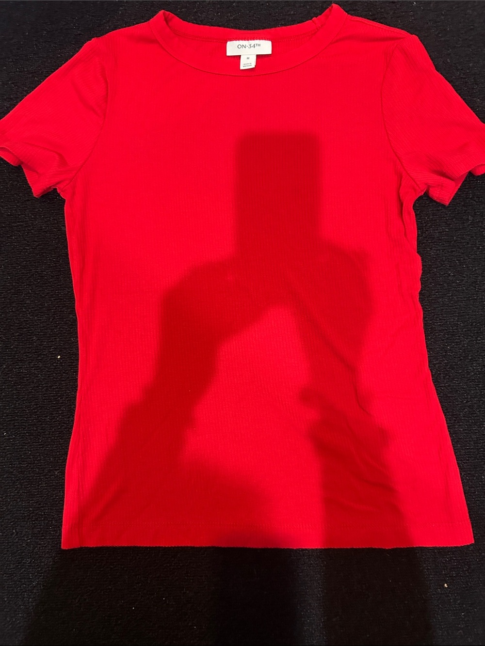ON-S9™ Classic Crewneck Ribbed Tee in Red